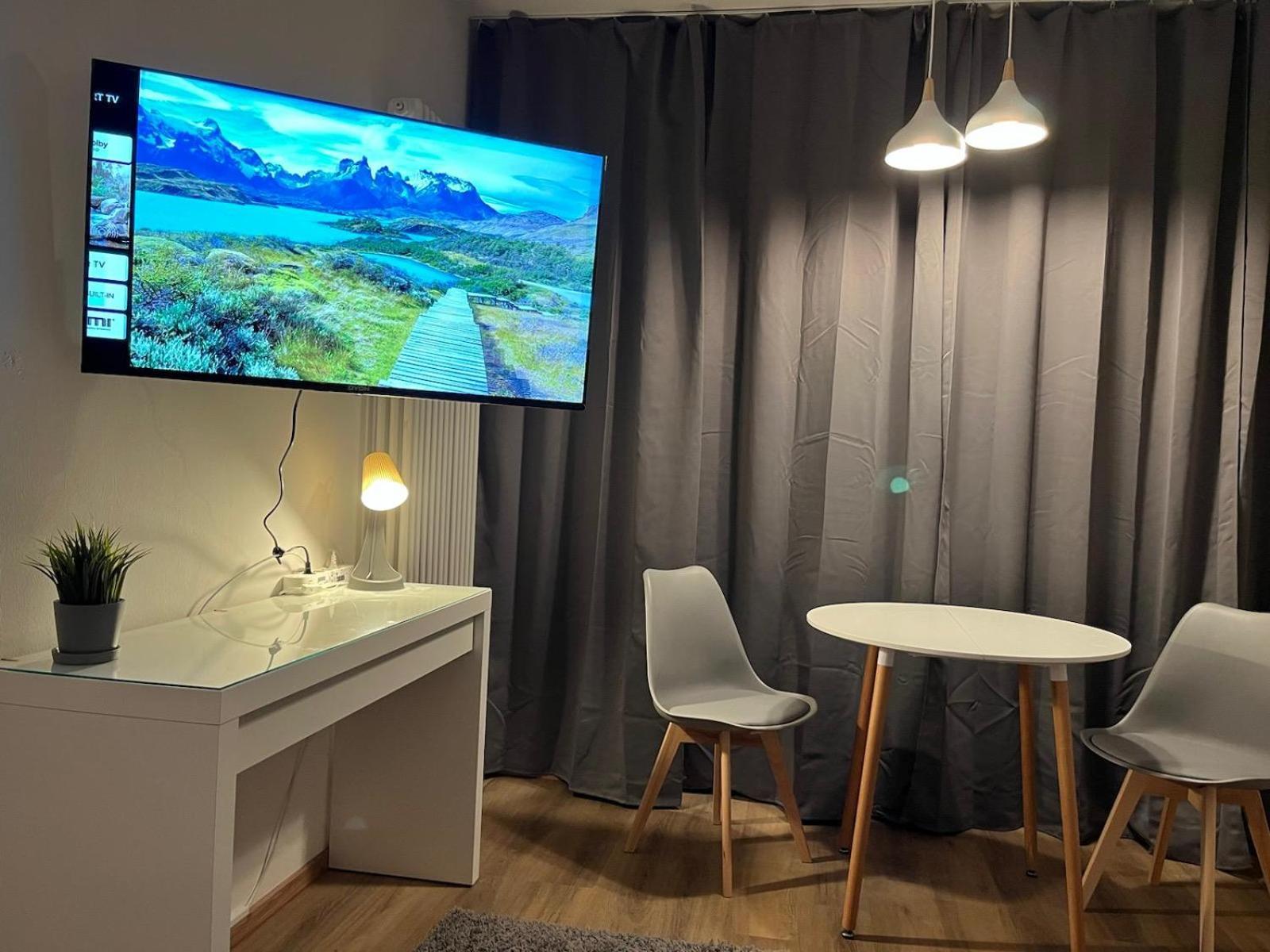 Studio Am Waldschloesschen Mit Kueche Und Netflix Dresden Exterior foto
