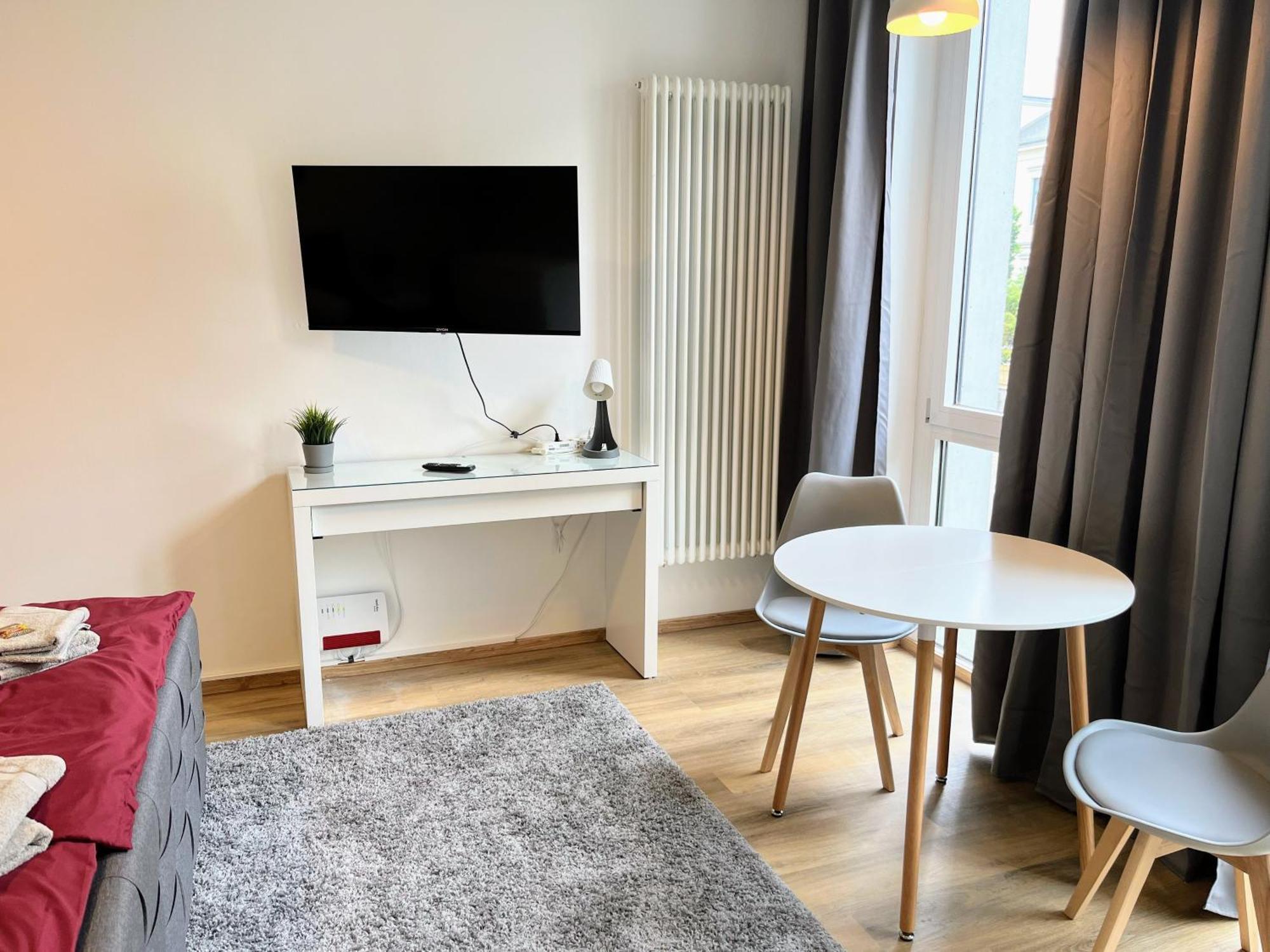 Studio Am Waldschloesschen Mit Kueche Und Netflix Dresden Exterior foto